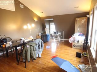 39 Farrington Ave, Allston, MA 02134
