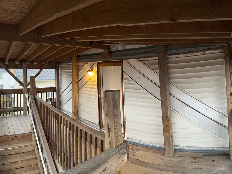21 W Coit St #3 — Photo 13
