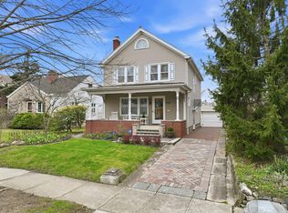 823 S Remington Rd, Bexley, OH