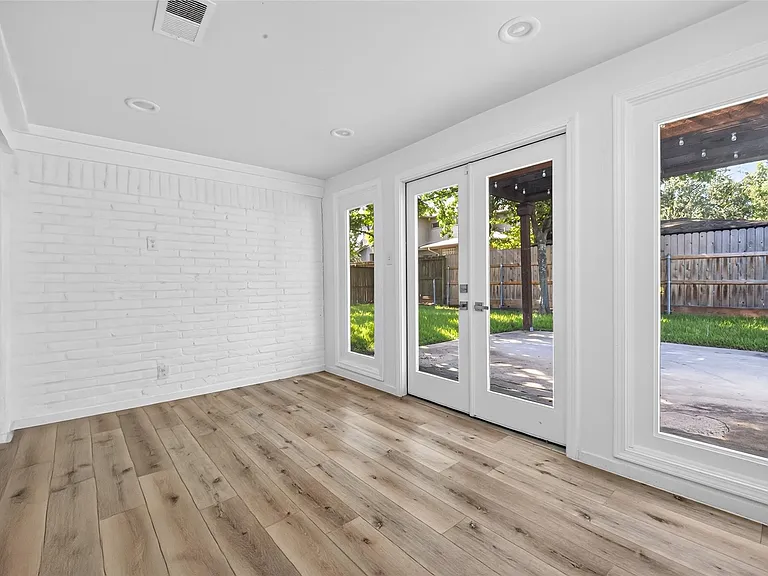 5310 Indigo St — Photo 16