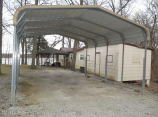 1873 Lackey Ln, Centralia, IL 62801