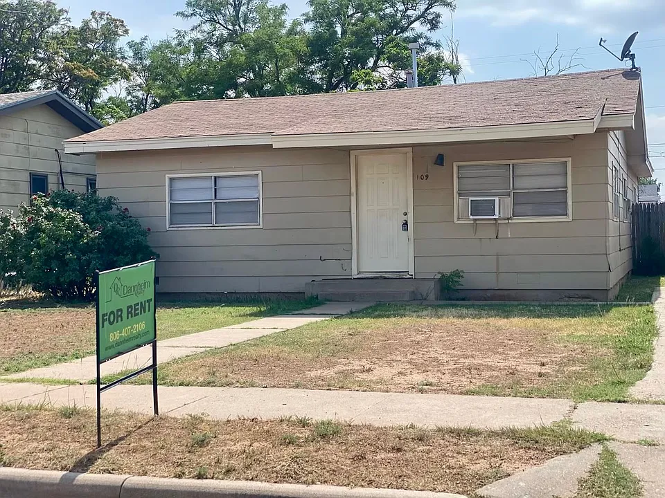 109 N Uvalde Ave