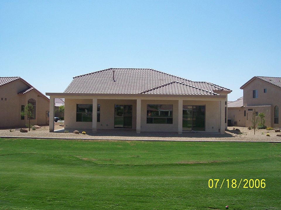 Huge covered patio
