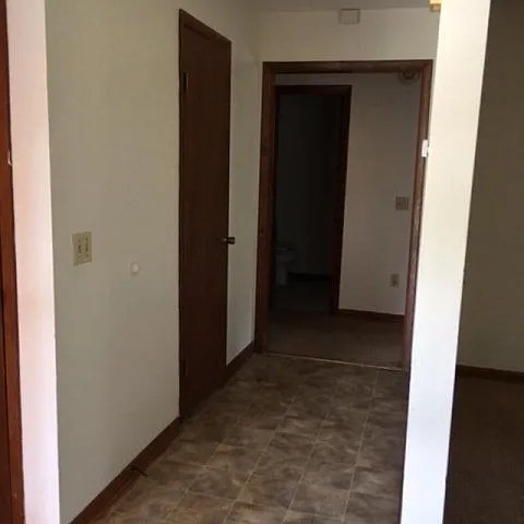 710 Little John Dr — Photo 12