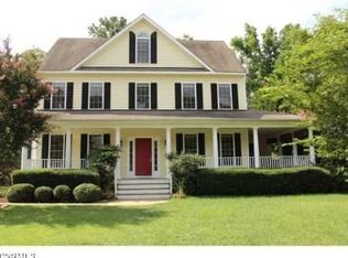 9047 Little Joselyn Dr, Mechanicsville, VA 23116