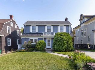 2704 E Superior St, Duluth, MN 55812