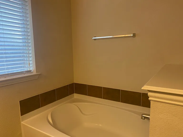 2712 Lake Ridge Dr — Photo 39