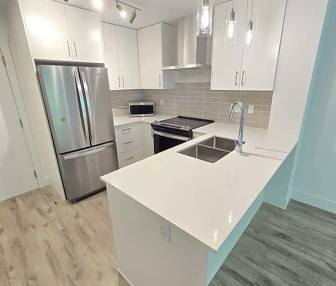 6338 King George Blvd #105 — Photo 1