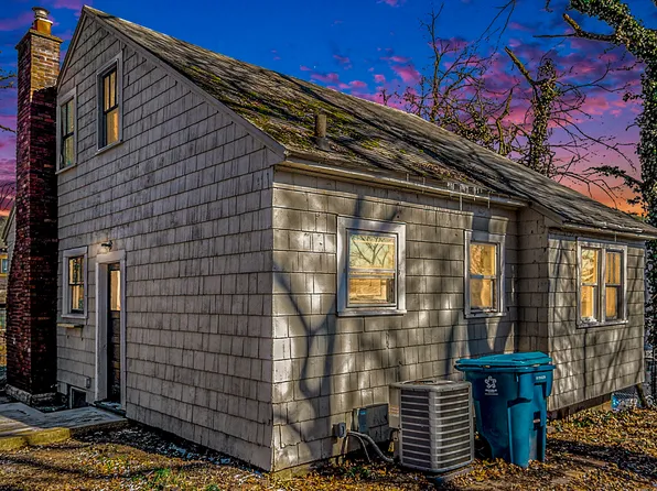 149 Dixie Ave, Kalamazoo, MI 49001