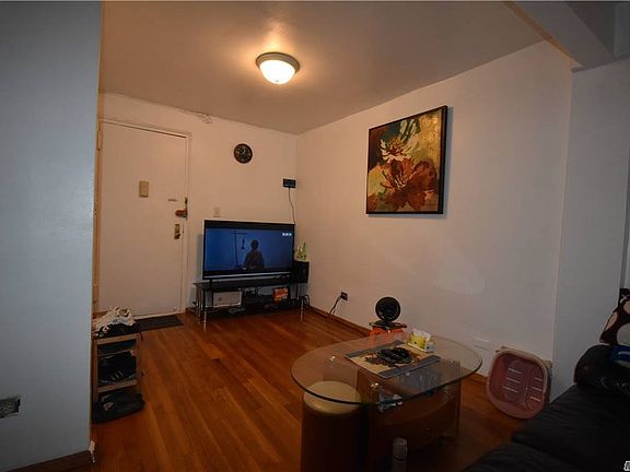 2nd image of 152-72 Melbourne Ave #5C