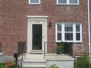 229 Medwick Garth E, Catonsville, MD 21228