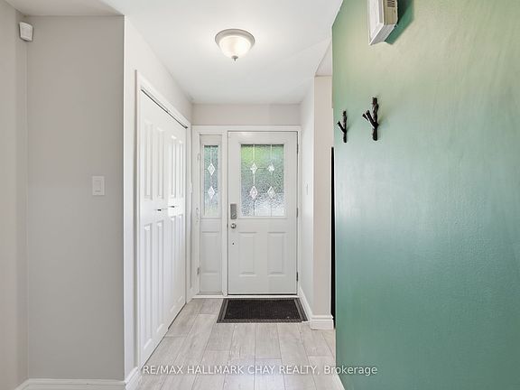 3rd image of 536 10th St