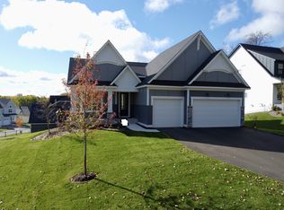 2993 Westwind Ct, Little Canada, MN 55109