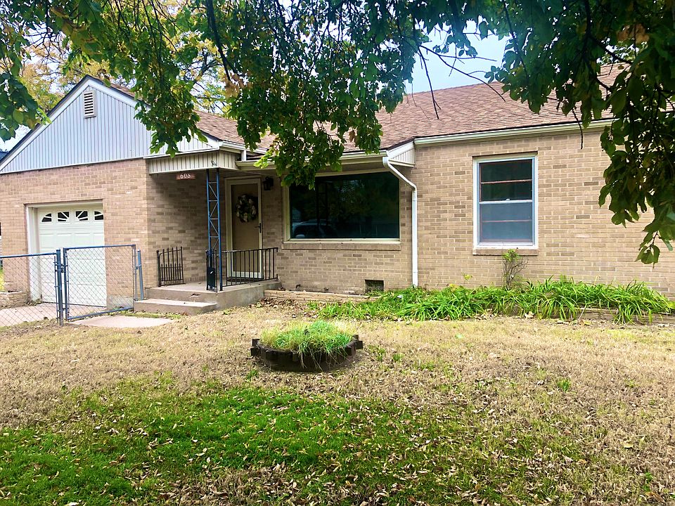 1st image of 608 W 22nd Ave