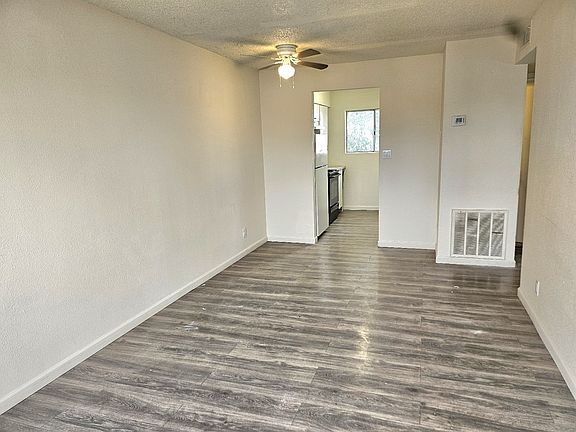 4th image of 7126 N 66th Dr APT 202