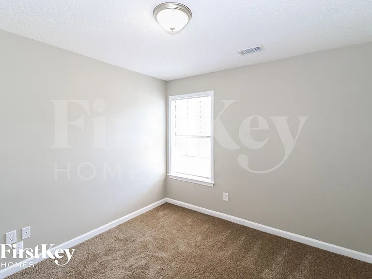 2515 Laurelcrest Dr — Photo 12