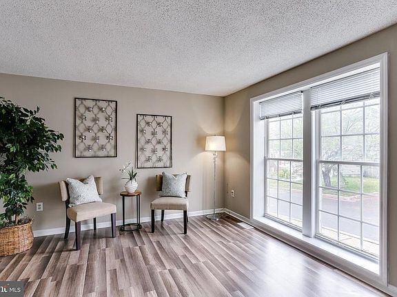 3rd image of 1713 Jacobs Meadow Dr