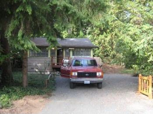 View of cottage from the street