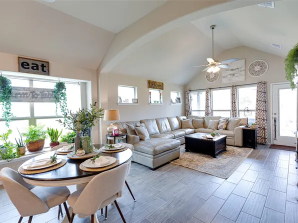 744 Sandy Chip Trl, Fort Worth, TX 76108