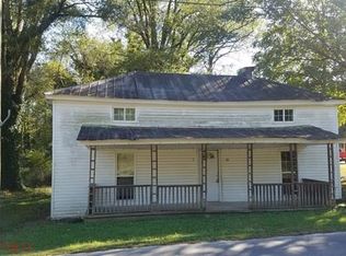 373 Wolfe St, Cohutta, GA 30710