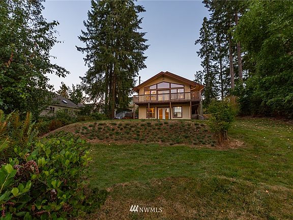 Original owner built the home in 2001