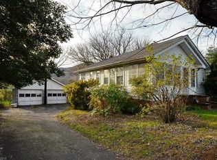 51 Ridge Rd, Candler, NC 28715