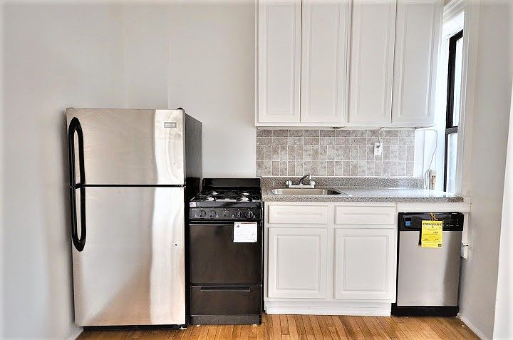 1st image of 774 Union St #7D