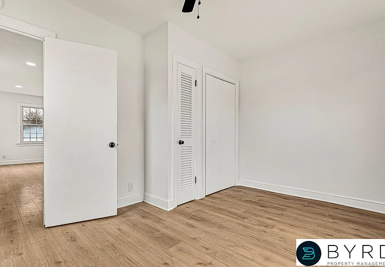 2958 Winston Churchill Dr — Photo 25