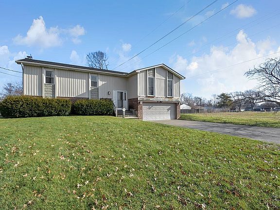 5th image of 416 Meadow Ln