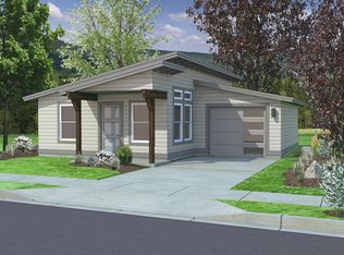 1615 NE Rumgay Ln, Bend, OR 97701