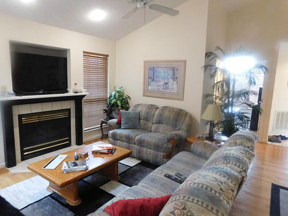 3rd image of 8841 Lennox View Way