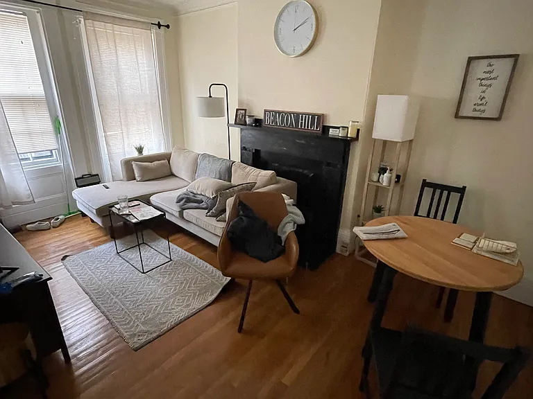 50 S Russell St #7 — Photo 2