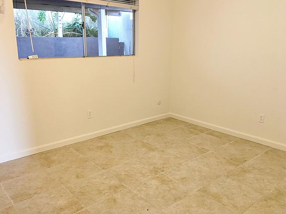Bedroom (1)