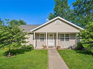 104 N 6th St, New Baden, IL