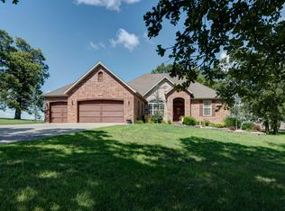 210 Lookout Rdg, Branson, MO 65616