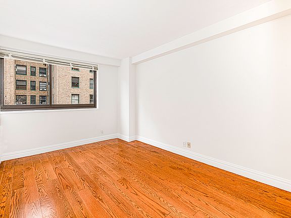 3rd image of 330 W 45th St APT 3J