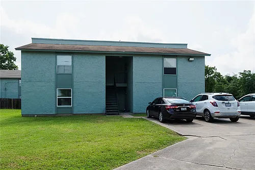 1500 Alpine Cir #C Photo 1