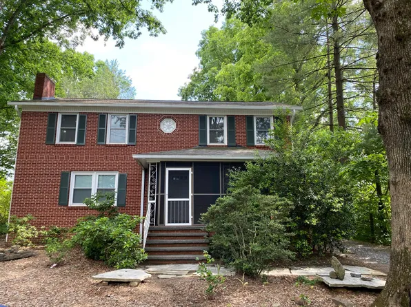 673 Fairview Rd, Asheville, NC 28803