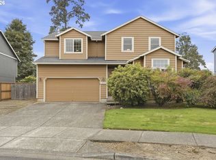 19321 Auburn Dr, Oregon City, OR 97045