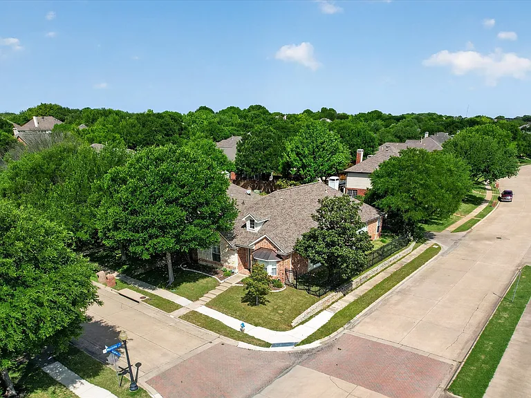 3500 Christopher Ln — Photo 23