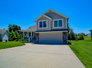 454 Ash Ct, Warrensburg, MO 64093