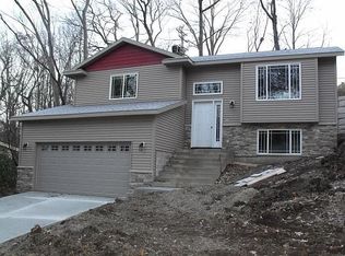 449 Northern Heights Dr NE, Rochester, MN 55906