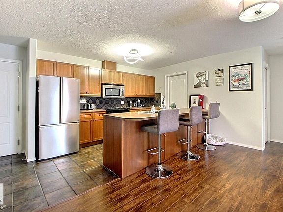 2nd image of 592 Hooke Rd NW #114