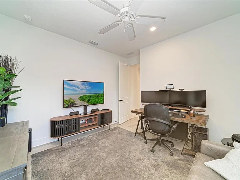 1047 Waterline Ct — Photo 28