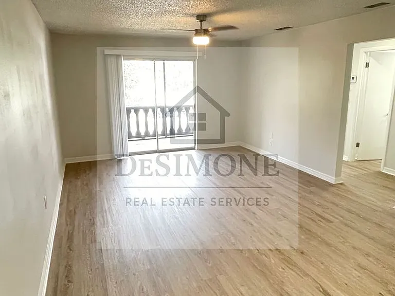 Forest Edge Apartments — Photo 89