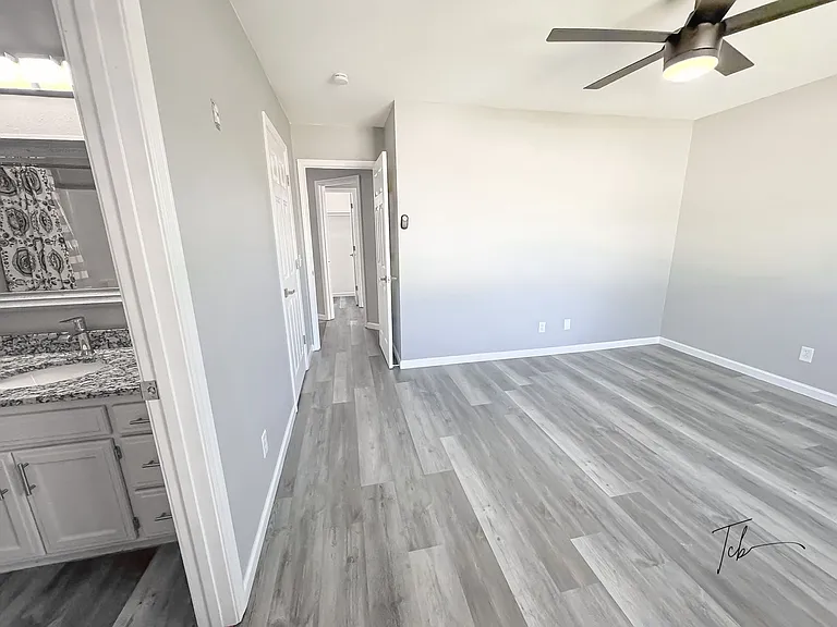 11 Holly Dr #A — Photo 23