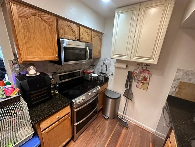 3850 Persimmon Cir — Photo 9