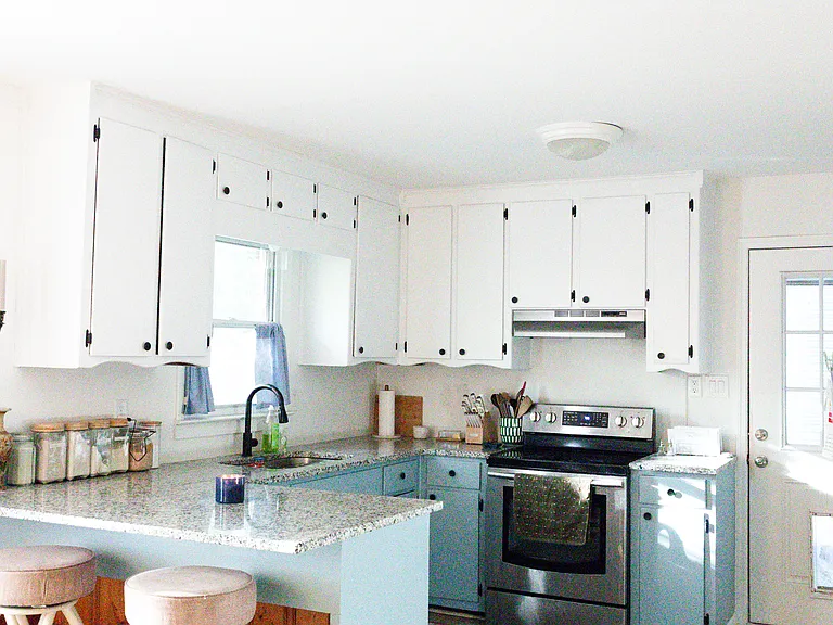 6017 Whitaker Ln — Photo 7