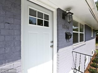 1324 S Buchanan St, Arlington, VA 22204