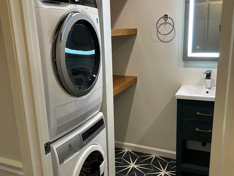 2131 E 1st St #107 — Photo 8